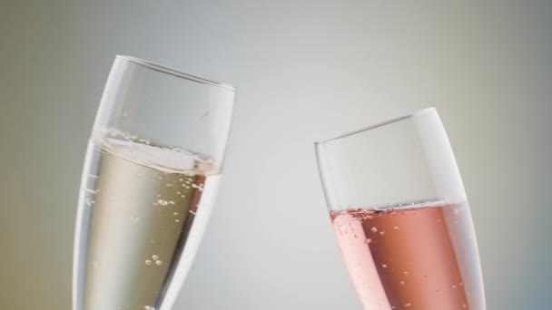 Tir Ralenti Flûtes Champagne Blanches Roses Grillées Cassées Accident Des — Video