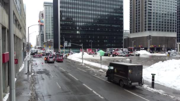 Gran Manifestación Llamó Convoy Libertad Camiones Centro Ottawa Bloquea Través — Vídeos de Stock