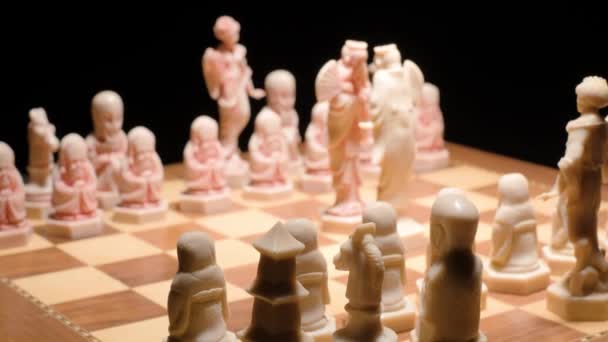 Chessboard Spel Kings Konfrontation Koncept Dolly Rörelse — Stockvideo