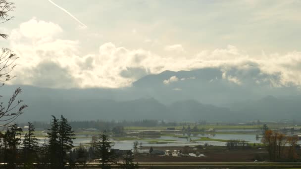 Nuvens Grossas Sobre Horizonte Antes Guerra Tempestades Canadá Timelapse — Vídeo de Stock