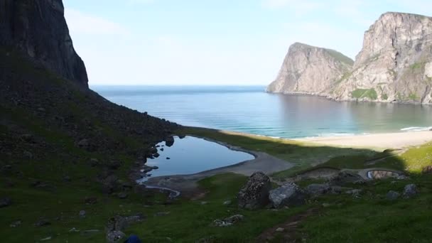 Kvalvika Και Vestervika Beach Lofoten Νορβηγία — Αρχείο Βίντεο