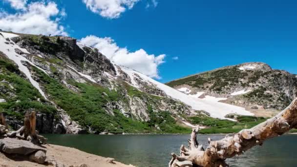 Time Lapse Nubes Que Pasan Sobre Las Montañas Rocosas Glaciar — Vídeos de Stock