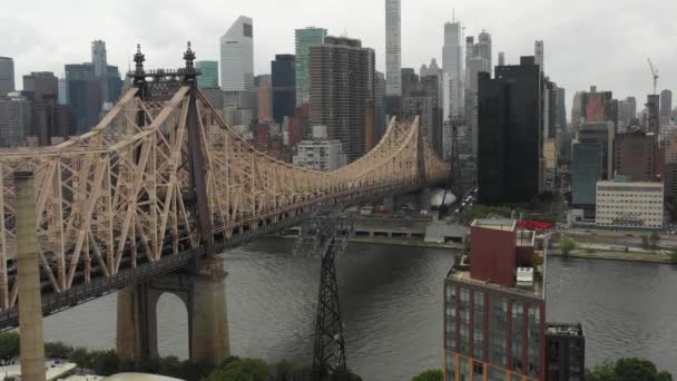 Gündüz Vakti New York Taki Queensboro Köprüsü Nün Cadde Köprüsü — Stok video