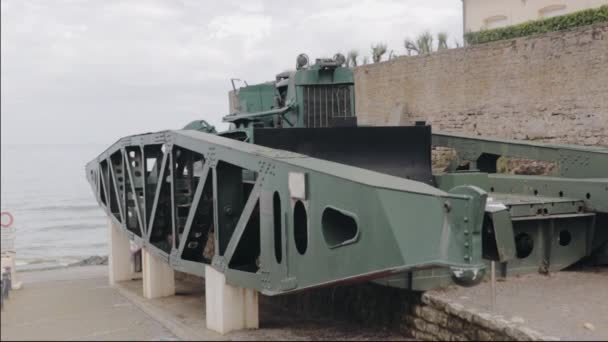 Ponte Atterraggio Sulla Spiaggia Omaha Normandia — Video Stock