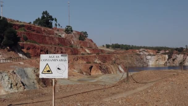 Portekiz Deki Terk Edilmiş Bakır Madeninde Sanayi Akıntısı Sao Domingo — Stok video