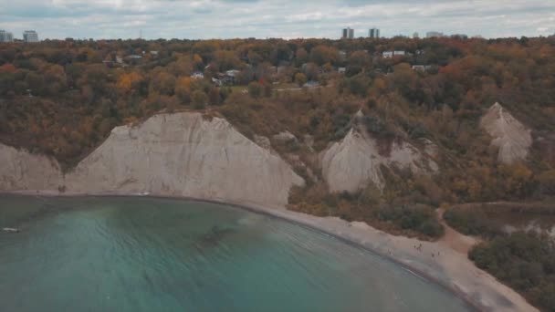 Aerial Clip Scarborough Bluffs Coastline Canada Lake Ontario — Vídeo de Stock