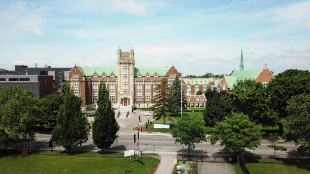 Aerial Clip External Concordia University Montreal Kanada Słoneczny Przejrzysty Dzień — Wideo stockowe