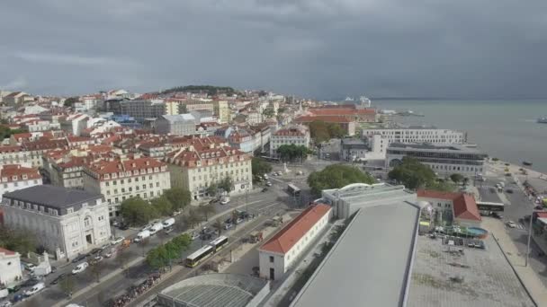 Lisbon Cais Deki Manzarası Inanılmaz Nsansız Hava Aracı Tarafından Vuruldu — Stok video