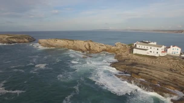 Boční Záběr Krásného Ostrova Baleal Portugalském Peniche Vzdušná Krajina Záběr — Stock video