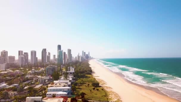 Gold Coast Aerial Beach Surfers Paradise — Stockvideo