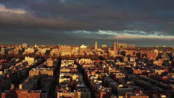 Drone Estacionário Filmado Nos Bairros Morningside Heights Harlem Manhattan Nova — Vídeo de Stock