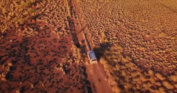 Letecký Drone Pták Oko Top 4Wd Truck Štěrkové Cestě Australské — Stock video