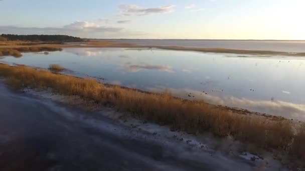 Calm Lake Burtnieks Little Ice High Water Level Spring Aerial — Vídeo de Stock