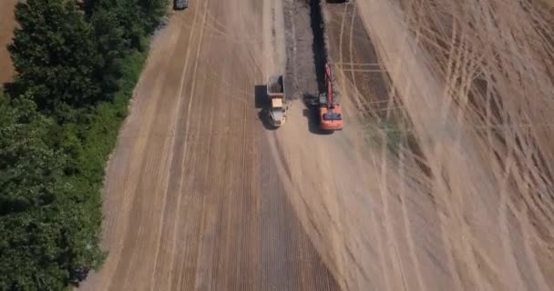 Drone Shot Fly Multiple Heavy Machinery Digging Trench — Video Stock