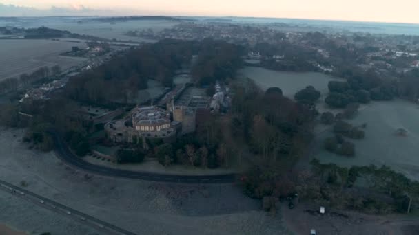 Vista Aérea Castelo Walmer Kent Inglaterra Ampla Retirada Castelo Terrenos — Vídeo de Stock