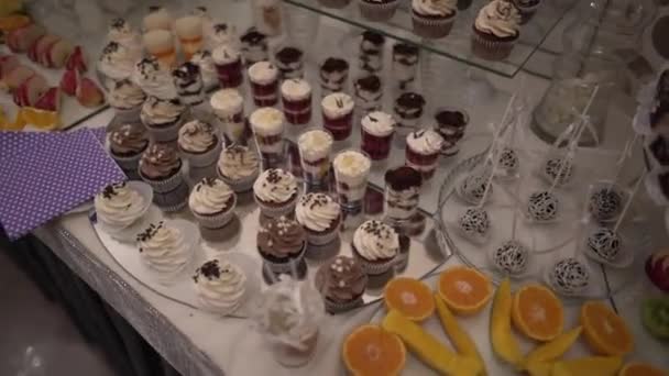 Close Video Festive Sweets Buffet Big Options Different Sweets Instance — Vídeos de Stock