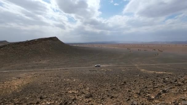 Car Driving Road Desert Morocco Panning Shot Handheld — Vídeos de Stock