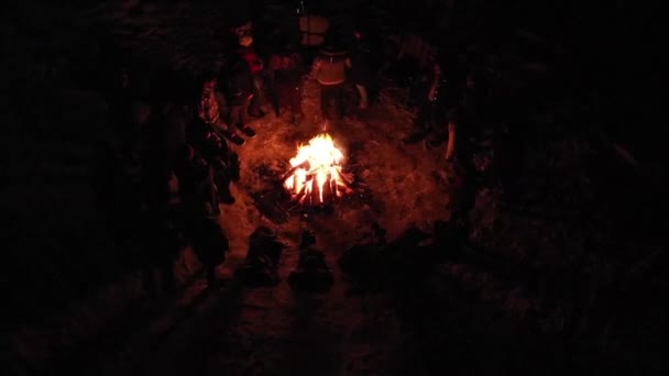 Neat Perspective People Standing Bon Fire Seen Birds Eye View — Videoclip de stoc