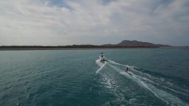 Aerial Shot Person Skiing San Jose Island Sea Cortez — Video