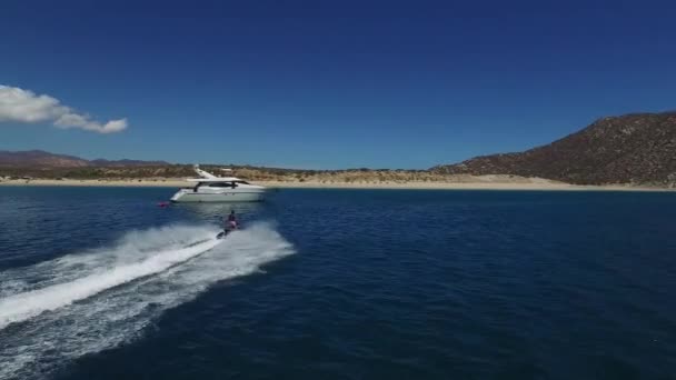 Luchtfoto Van Een Jetski Een Jacht Cabo Pulmo National Park — Stockvideo