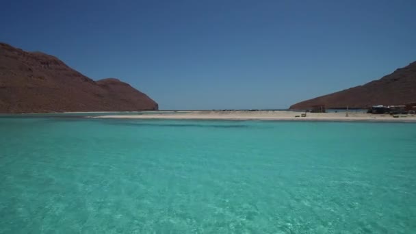 Aerial Shot Stunning Spot Divides Partida Island Espiritu Santo Island — Stock Video