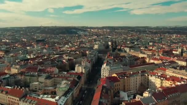 Praag Drone Vlucht Namesti Miru Peace Square Met Tram Auto — Stockvideo