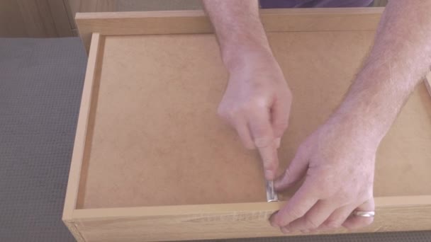 Flat Pack Furniture Assembly — 비디오