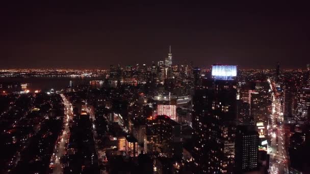 Night Drone Filmagem New York City Skyline Filmagens São Tiradas — Vídeo de Stock