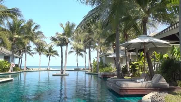 Piscina Lusso Resort Oceano Senza Persone Perfetta Giornata Limpida Tropici — Video Stock