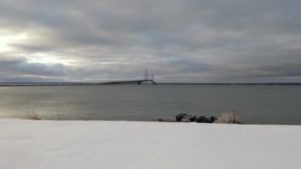 Pure Michigan Sunrise Mackinac Bridge Aerial — Stok video