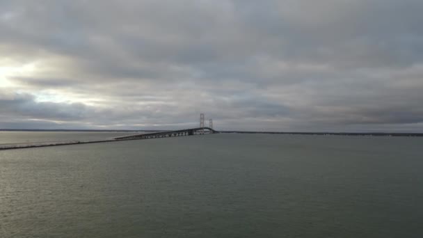 Pure Michigan Sunrise Mackinac Bridge Aerial — стокове відео