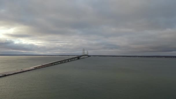 Pure Michigan Sunrise Mackinac Bridge Aerial — Stok video