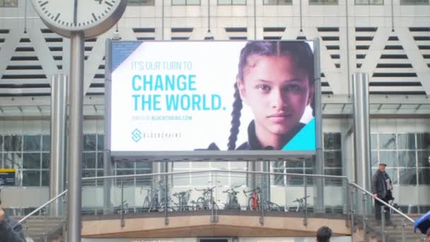 Zoom Out Sur Entrée Centre Commercial Canary Wharf London Avec — Video