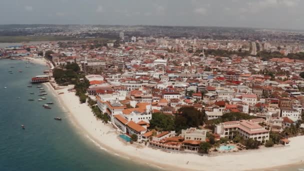 Zanzibar Taş Şehri Sahil Şeridi Manzarası — Stok video