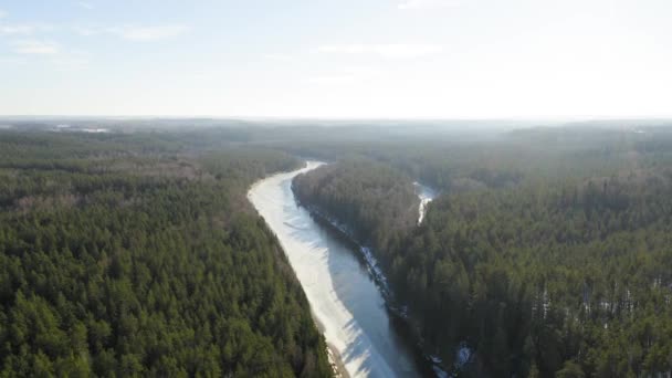 Voando Para Cima Sobre Rio Gauja Letônia Vista Aérea — Vídeo de Stock