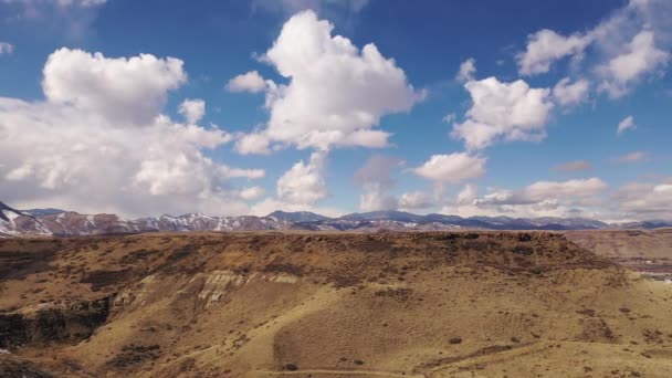 Una Hermosa Sartén Sobre Butte Occidental — Vídeos de Stock