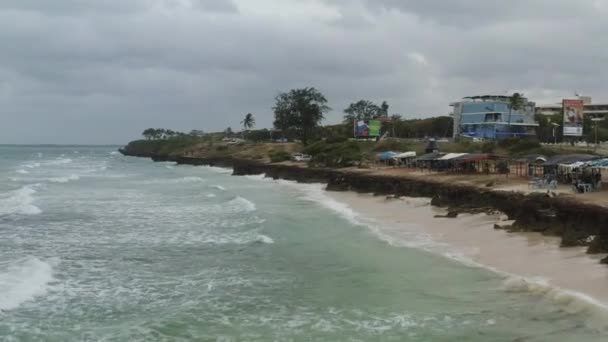 Utsikt Över Coco Stranden Och Dar Salaam Stad Fjärran Tanzania — Stockvideo