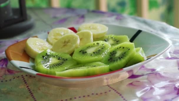 View Dish Fruit Kiwi Banana Dish — Stockvideo