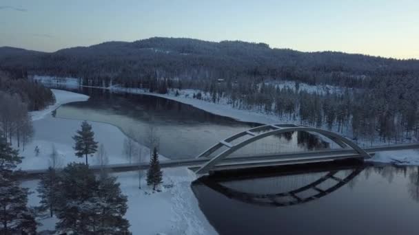 Bridge Rural Frozen Landscape Sweden Winter Dynamic Aerial Shots Sunset — Vídeo de Stock