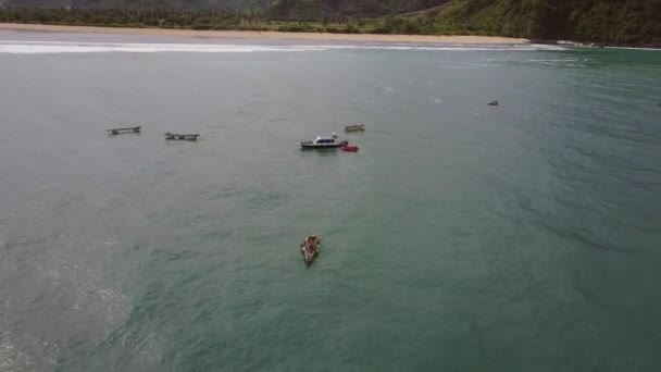 Boats Pantai Selong Belanak Lombok Indonesia Aerial Shots — ストック動画