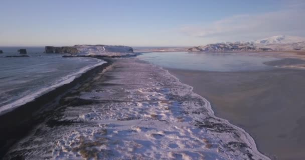 Widok Lotu Ptaka Reynisfjara Black Sand Beach — Wideo stockowe