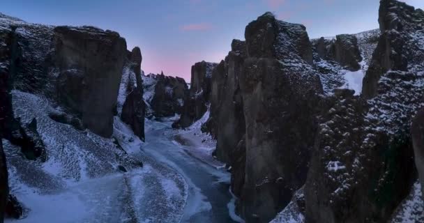 Fjarrgljfur Canyon Islanda Filmati Aerei Inverno — Video Stock