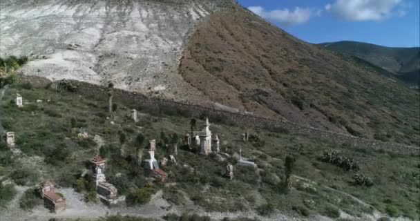 Aerial Shot Graves Cemetery Real Catorce San Luis Potosi Mexico — 비디오