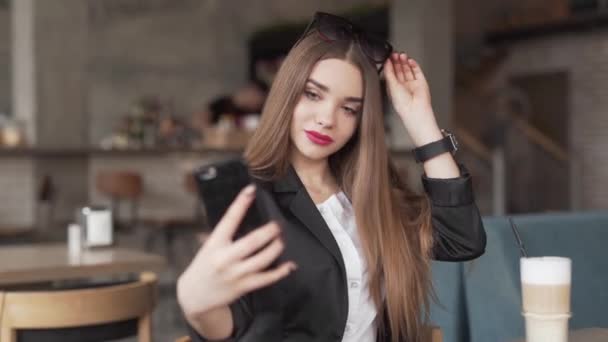 Beautiful Young Woman Blazer Poses Some Selfies Coffeshop — Stock Video