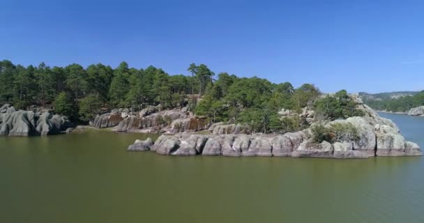 Aerial Shot Forest Rock Formations Arareco Lake Copper Canyon Region — 图库视频影像