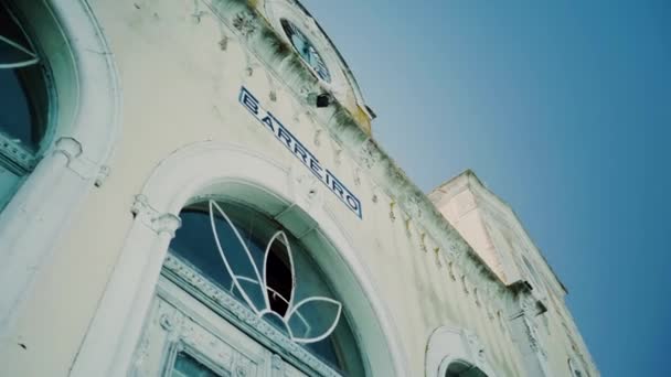 Edificio Estación Tren Frontispiece Frente Reloj Viejo Patrimonio Viajes Abandonado — Vídeos de Stock