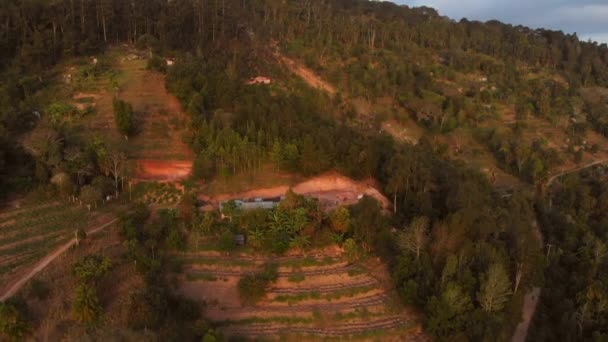 Небольшая Деревня Горах Таита Хиллс Время Заката Кения Снимки Воздуха — стоковое видео