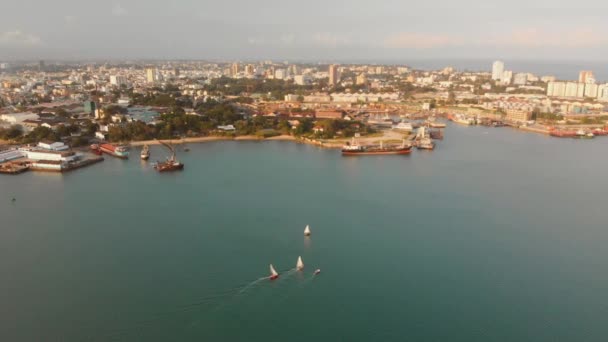 Sailing Harbor Mombasa Kenya Aerial Shots Sunset — Vídeo de stock