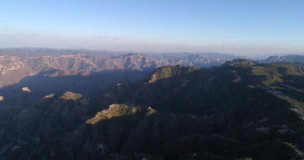 Drone Aéreo Épico Urique Canyon Pôr Sol Divisadero Região Canhão — Vídeo de Stock