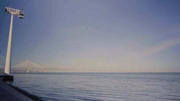 Urban City Park River Lake Shore Water Bridge Vasco Gama — стоковое видео
